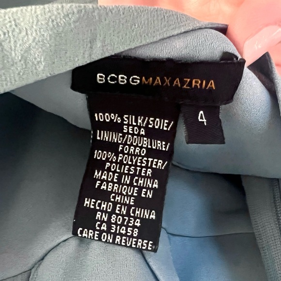 BCBG MAXAZIRA asymmetrical blue dress with floral detailing - Picture 5 of 5